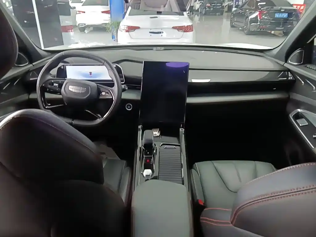 Geely Boyue 2025 2024 1.5TD Smart Connect+