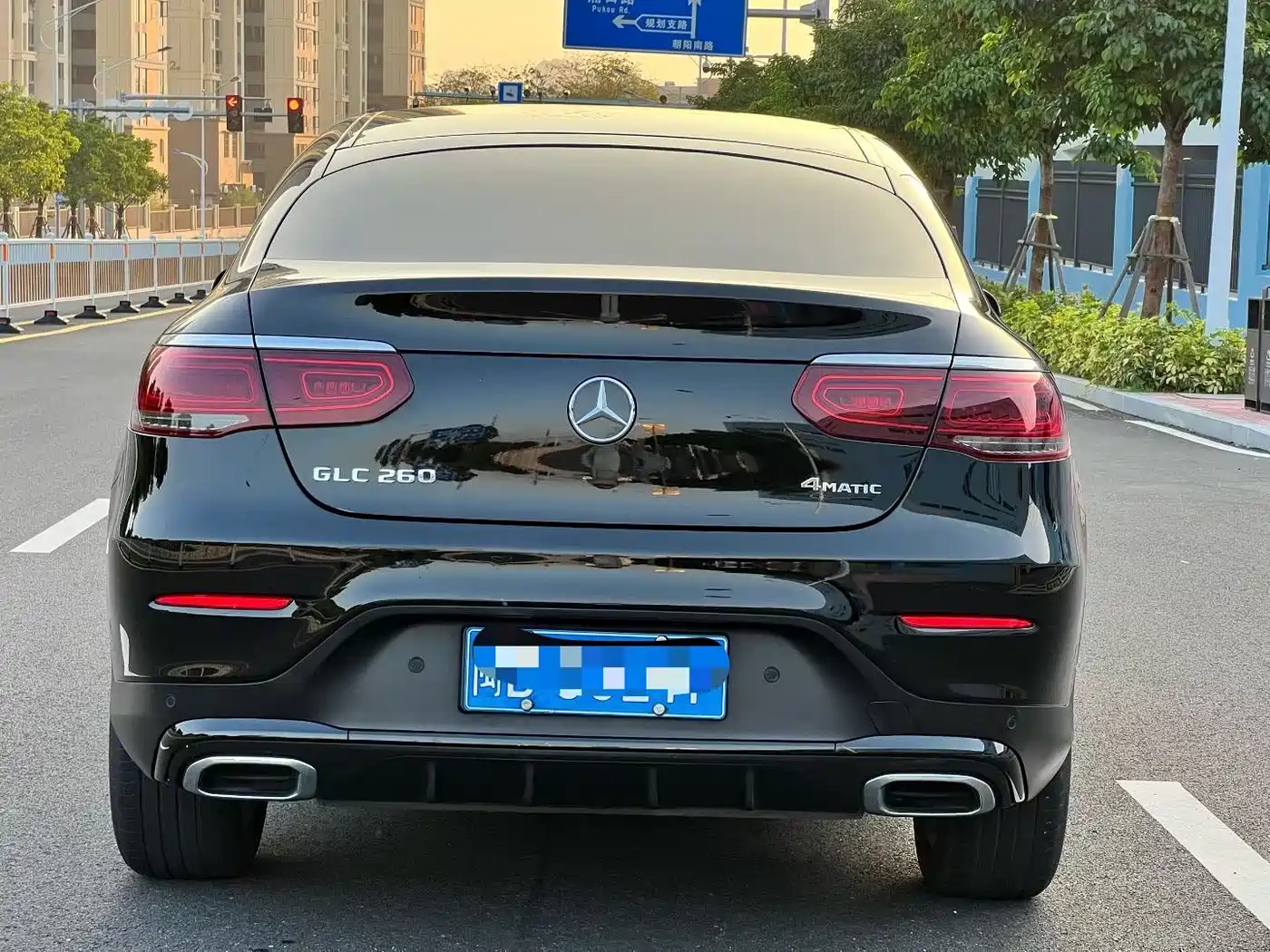 Mercedes-Benz GLC Coupe 2022 Facelift GLC 260 4MATIC Coupe SUV фото 13