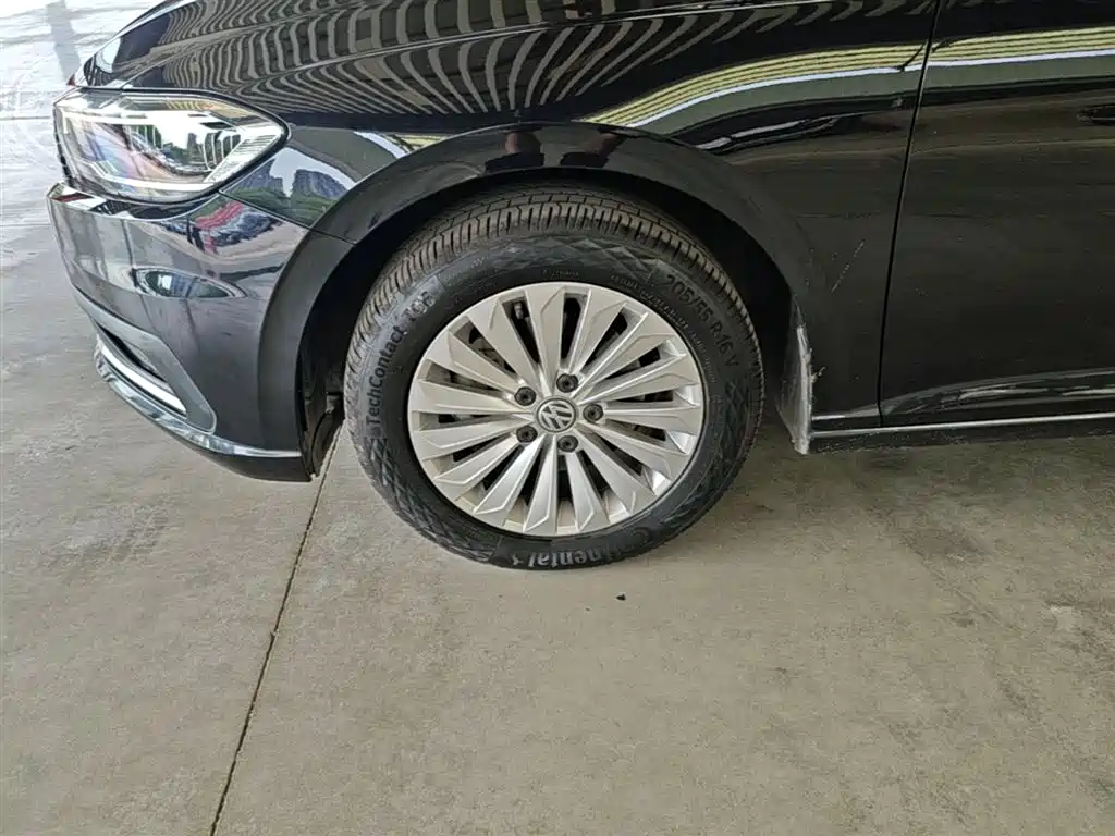 Volkswagen Lavida 2018 280TSI DSG Comfort Edition China V фото 23