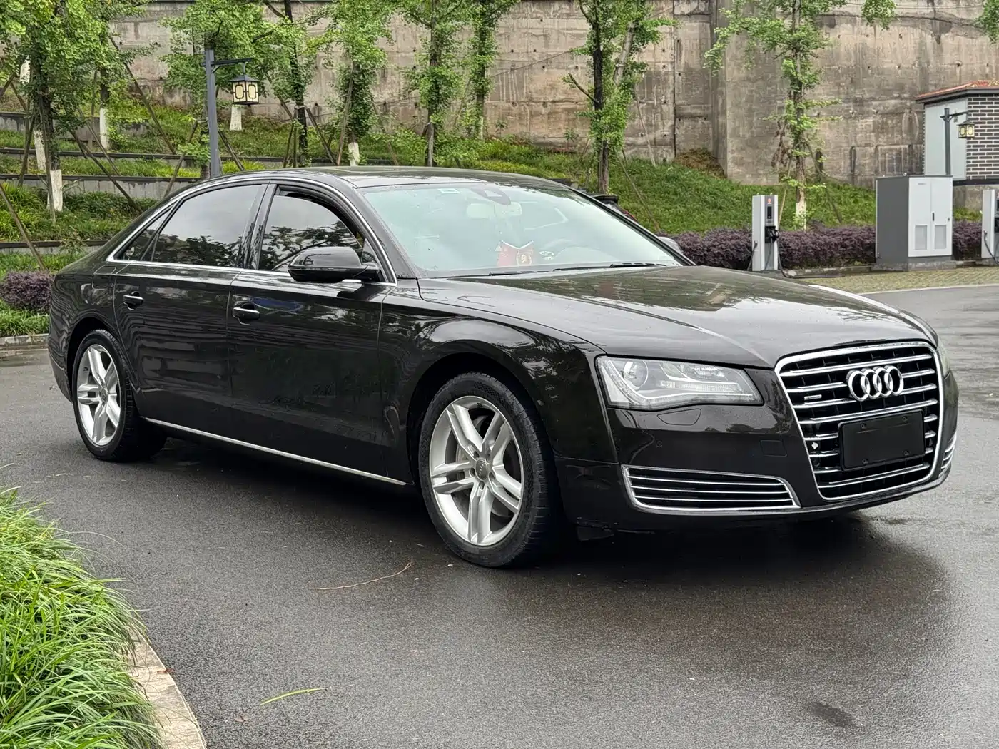 Audi A8 2013 A8L 45 TFSI quattro Exclusive фото 3