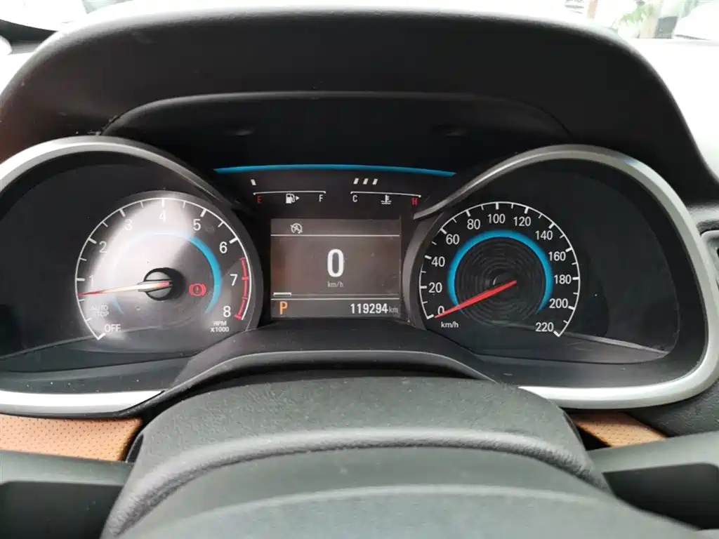 Chevrolet Cavalier 2016 Model 1.5L Automatic Delight Edition фото 12