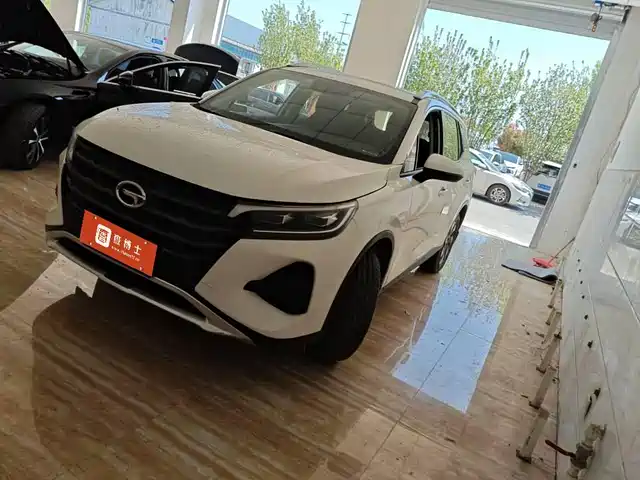 GAC TRUMPCHI GS4