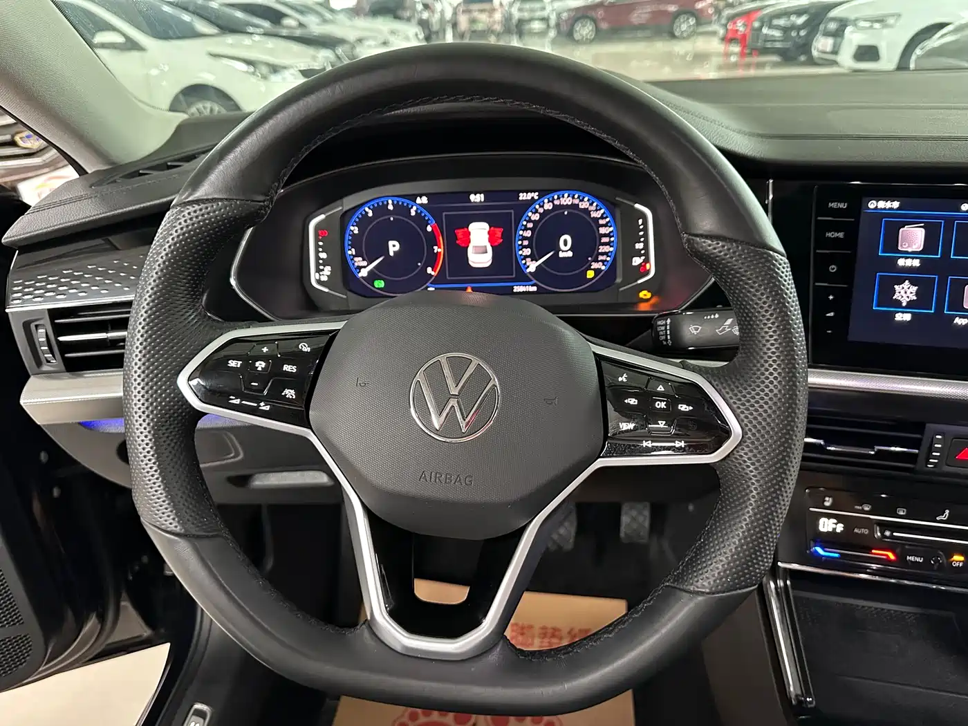 Volkswagen Passat 2022 330TSI Starry Sky Premium Edition фото 12