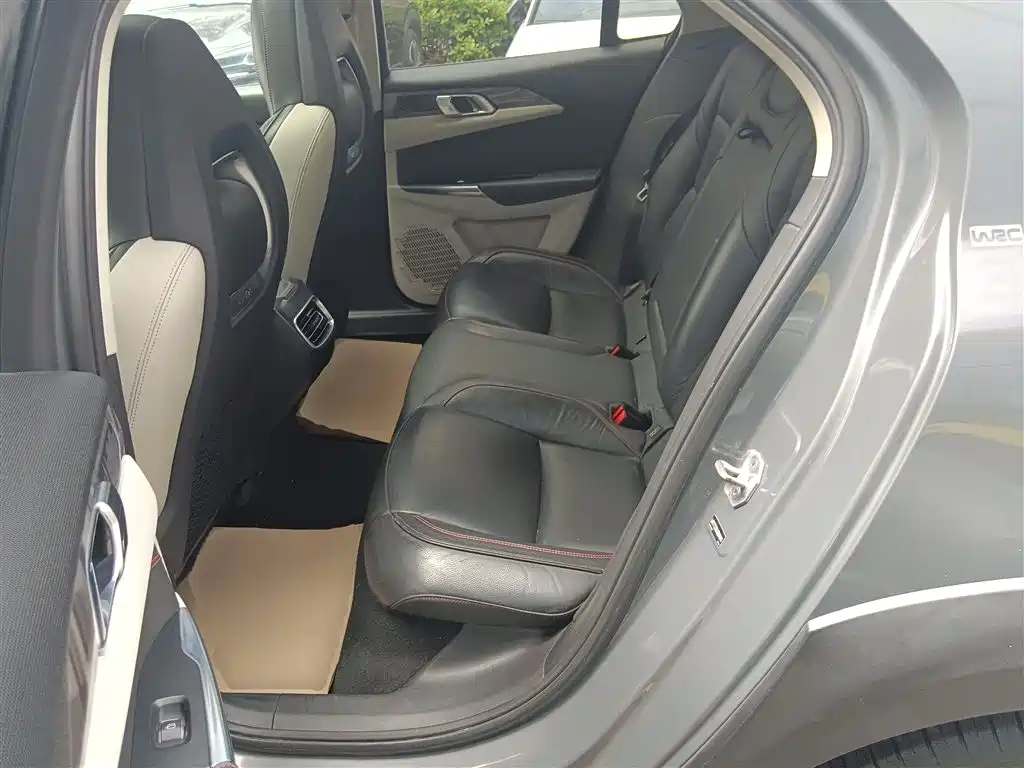 Lynk & Co 02 2018 Model 1.5T DCT 2WD Yao Pro Edition China V фото 17