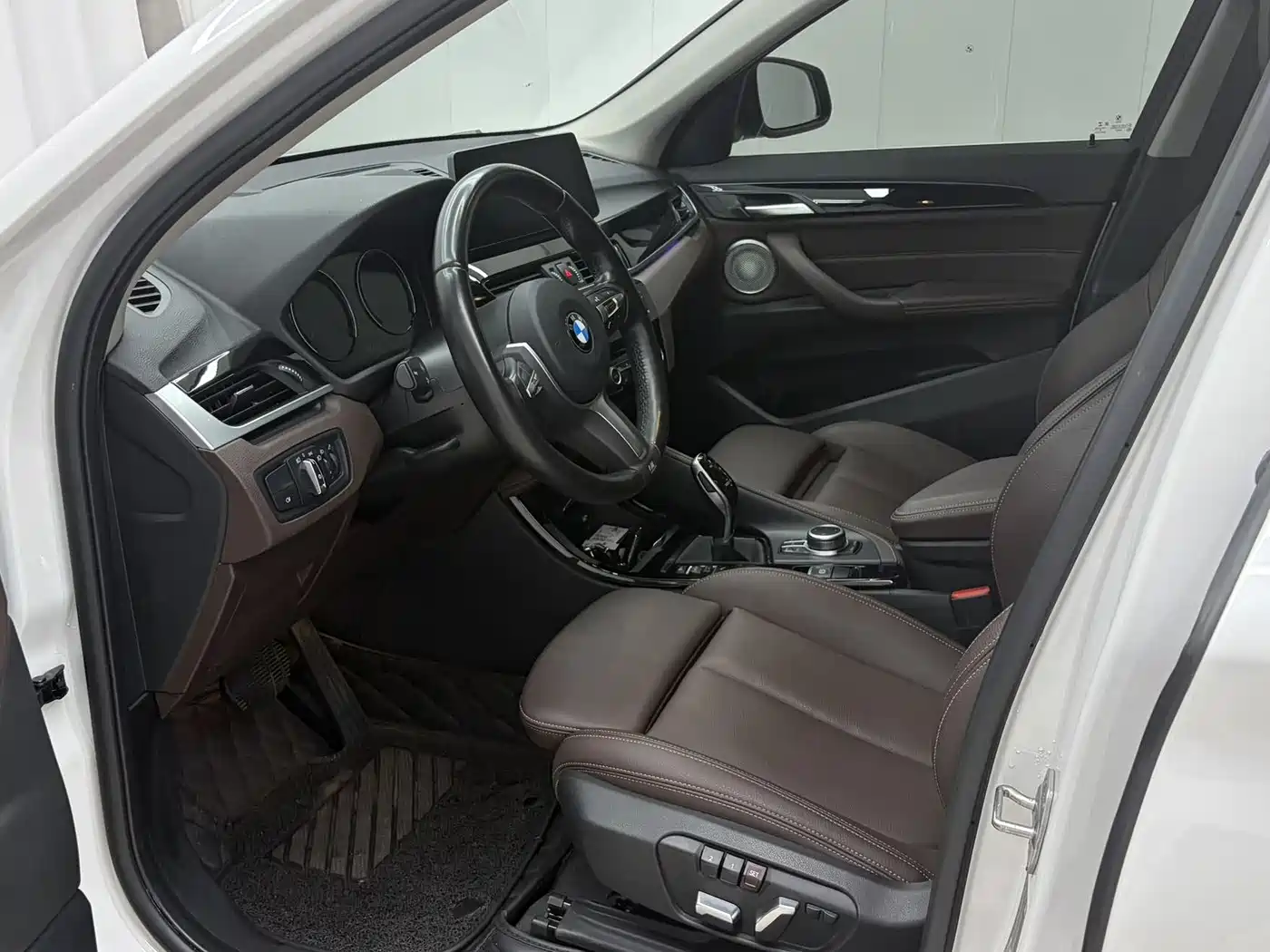 BMW X1 2021 sDrive20Li Exclusive фото 8