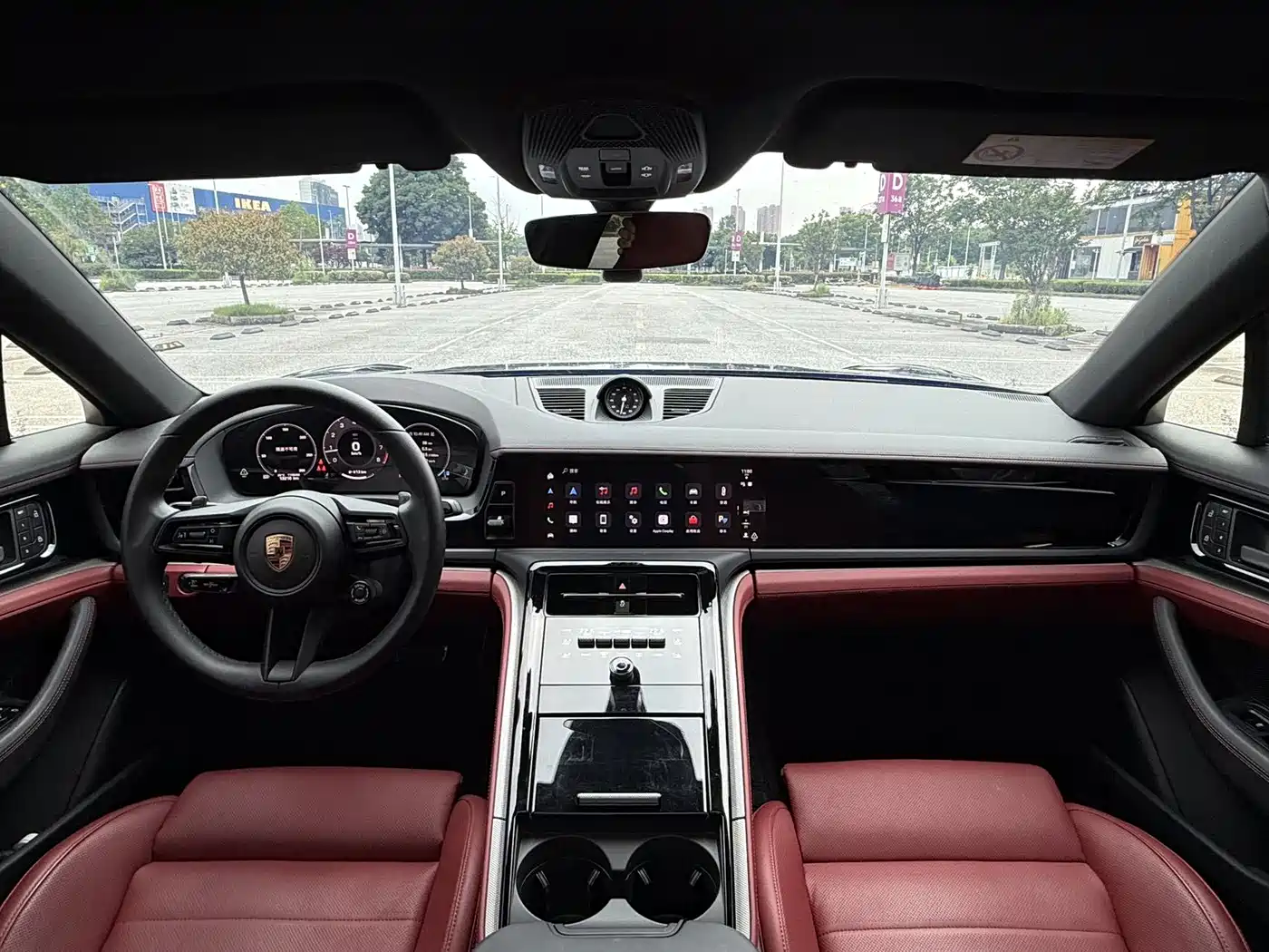 PORSCHE PANAMERA