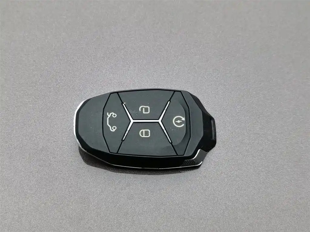 Lynk & Co 01 2017 2.0T 2WD Pro Version фото 19