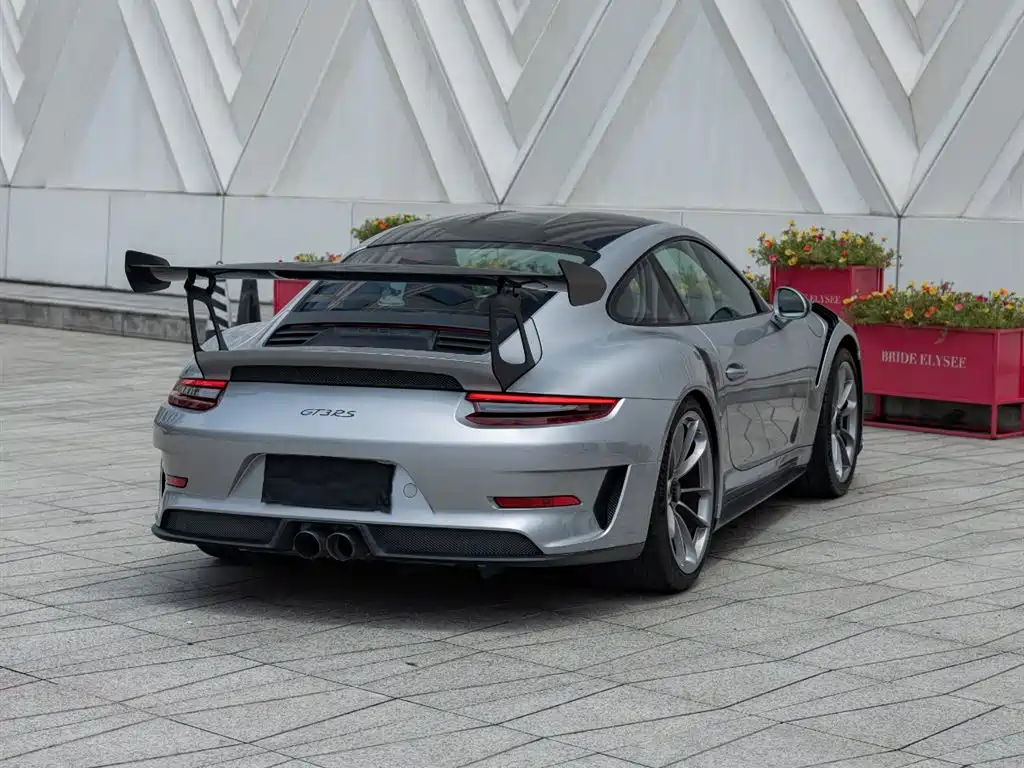 Porsche 911 2018 GT3 RS 4.0L фото 4