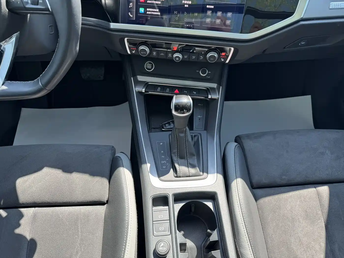 Audi Q3 2022 35 TFSI Fashion Dynamic фото 17