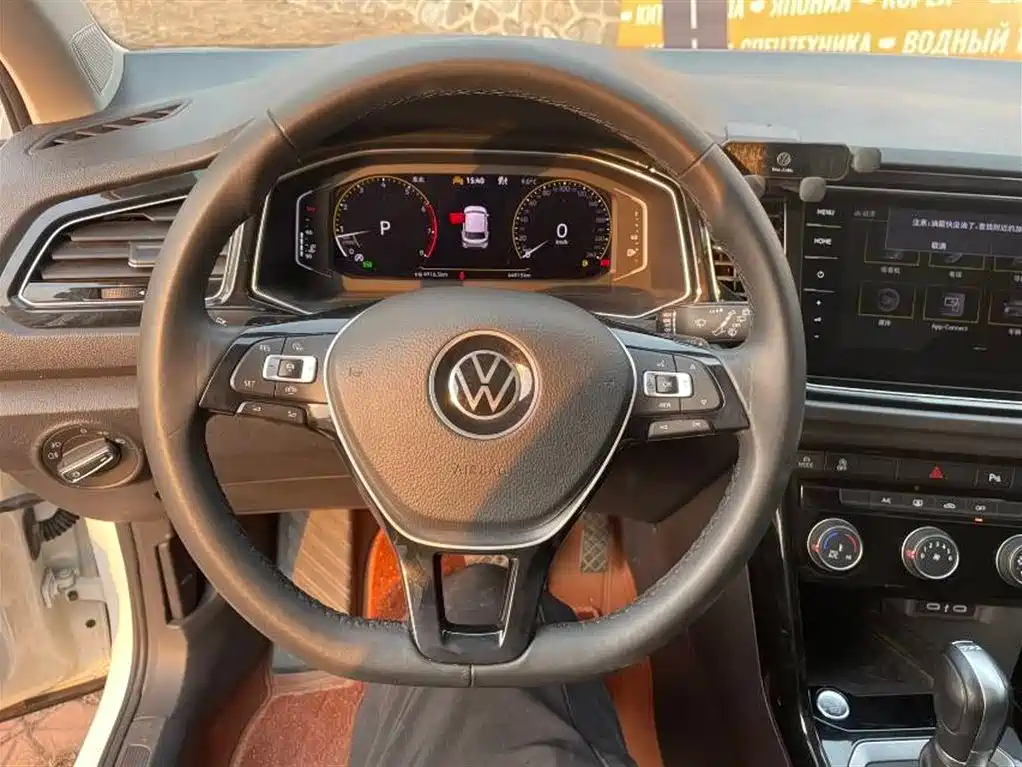 Volkswagen T-ROC 2022 280TSI DSG 2WD Comfort PLUS фото 11