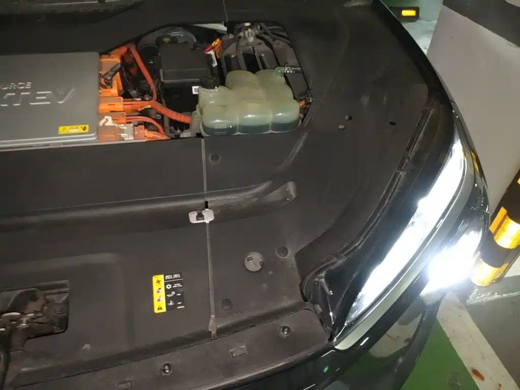 Фото 20 - NIO EC6
