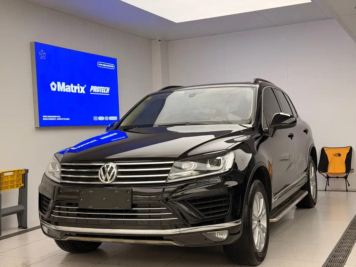 VOLKSWAGEN TOUAREG