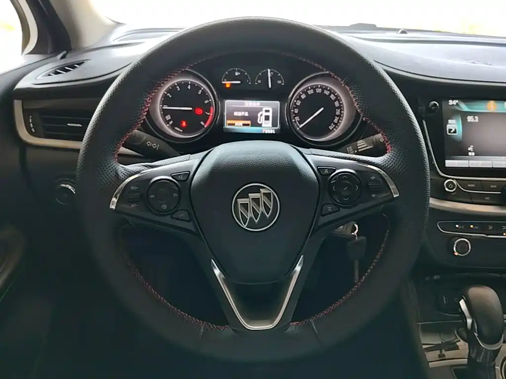 Buick Verano 2016 2015 Sedan 20T Dual-clutch Leading