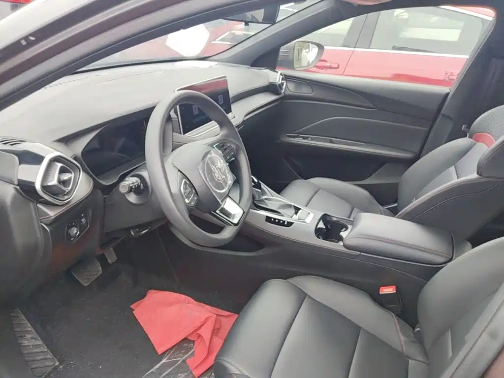 MG MG5 2025 2025 180DVVT Global Luxury Edition