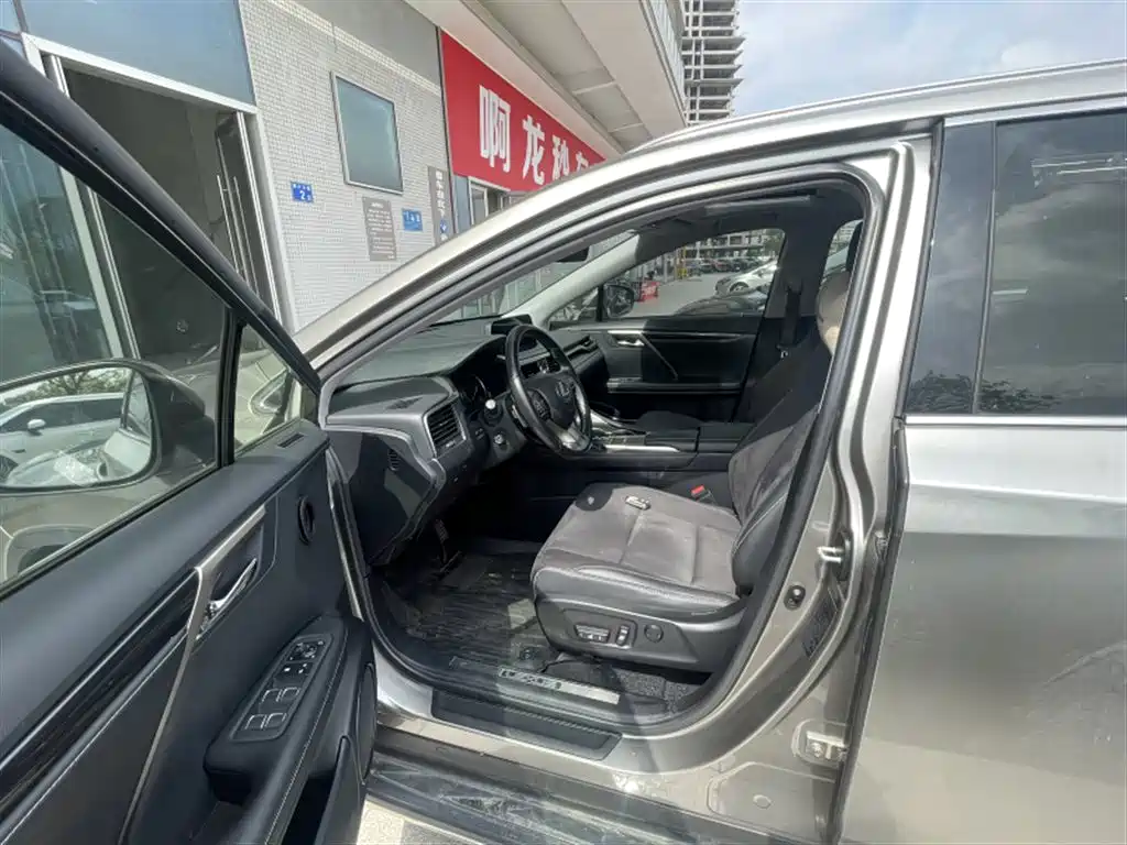 LEXUS RX