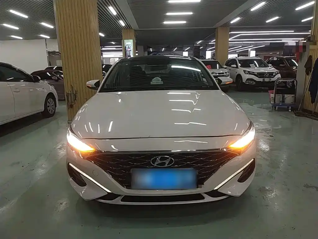 Hyundai Fista 2019 280TGDi Sport Edition China V фото 3