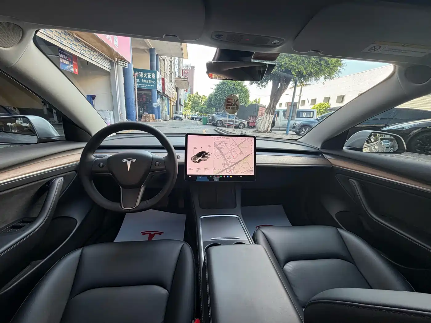Фото 7 - Tesla Model 3