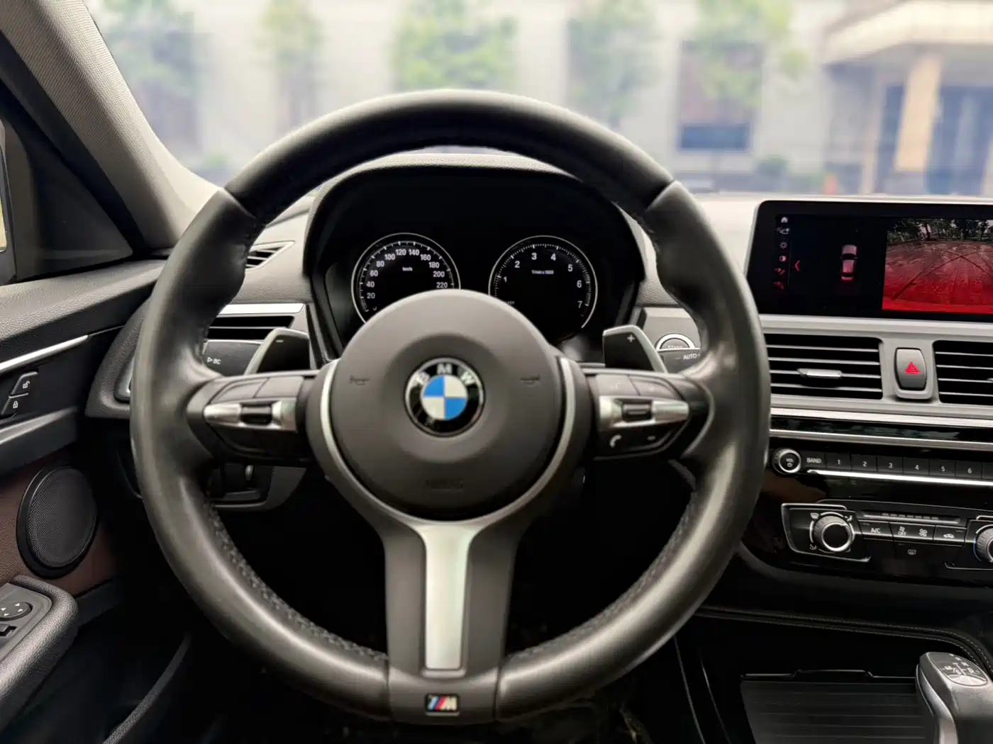 BMW 1 Series 2019 120i Leading M Sport Package фото 11