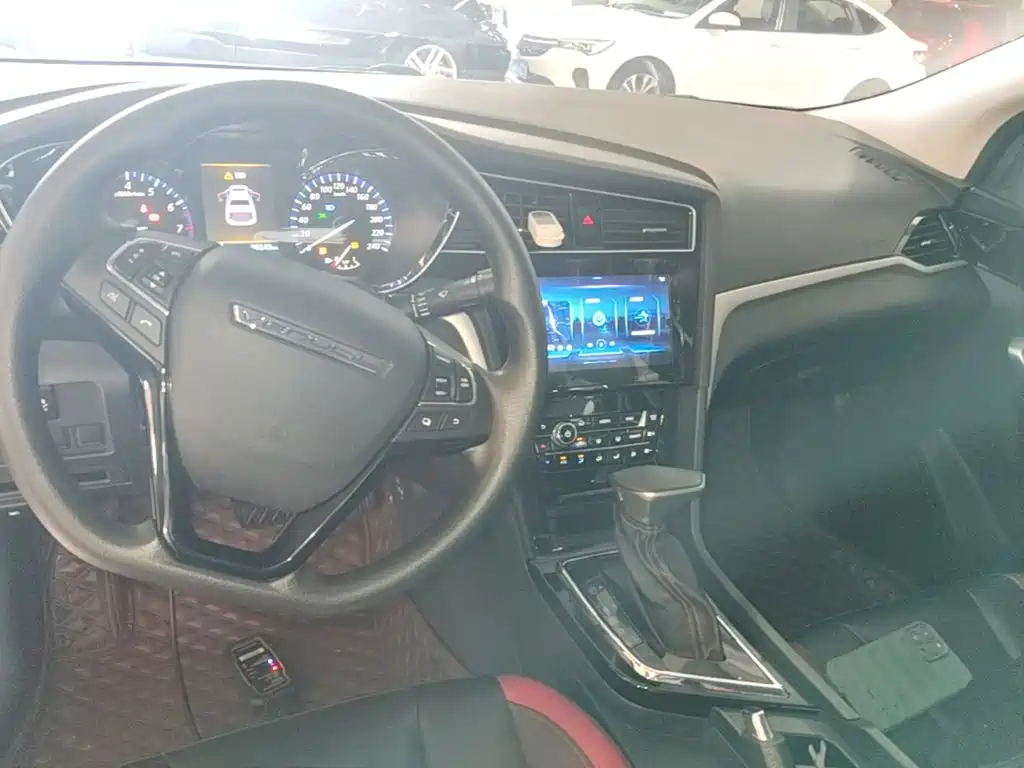 Venucia D60 2018 2018 1.6L CVT Smart Elite Edition