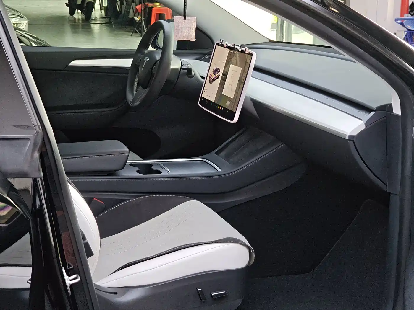 Tesla Model Y 2021 2021 Standard Range Rear-Wheel Drive