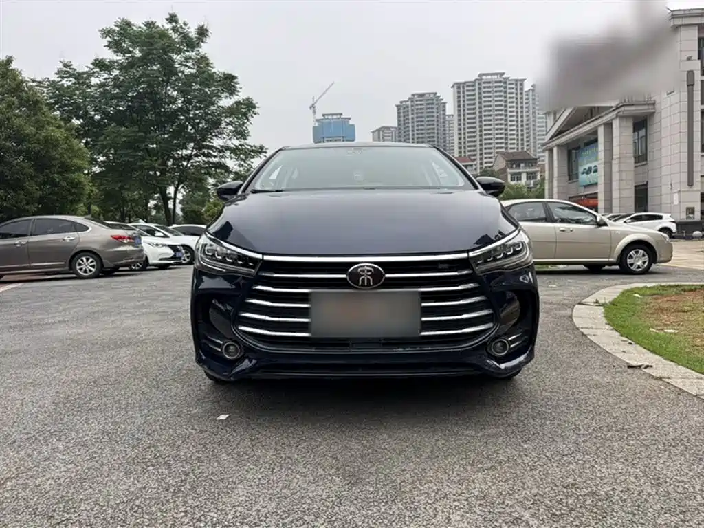 BYD Song MAX 2019 1.5T Manual Smart Connection Rui Yi 7-seater China V фото 6