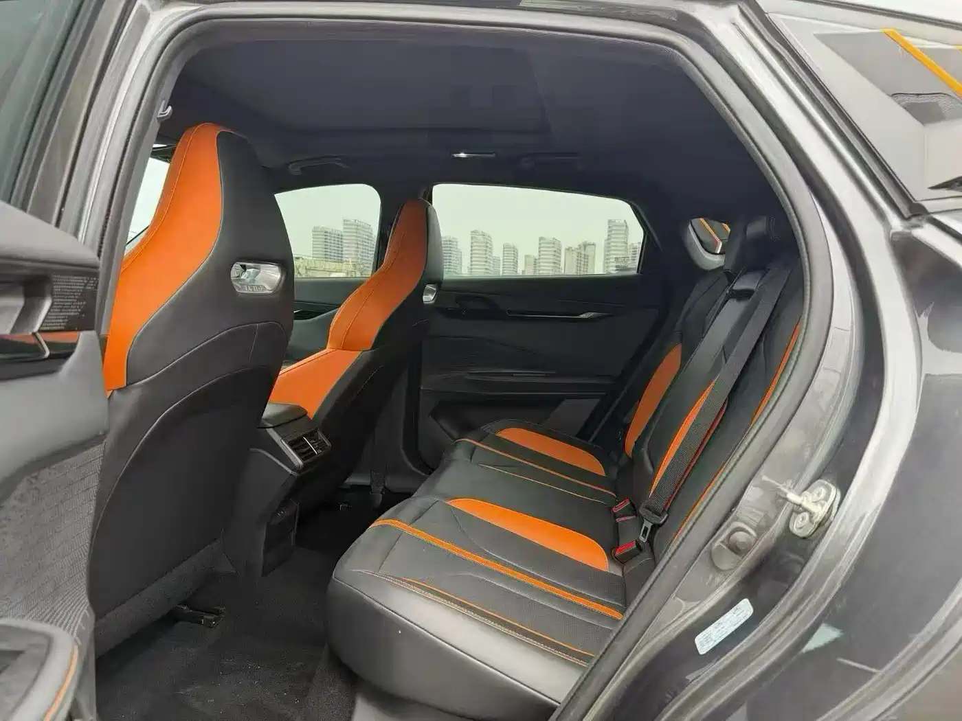 Changan UNI-V 2025 2025 1.5T 500Bar Premium Sport Model