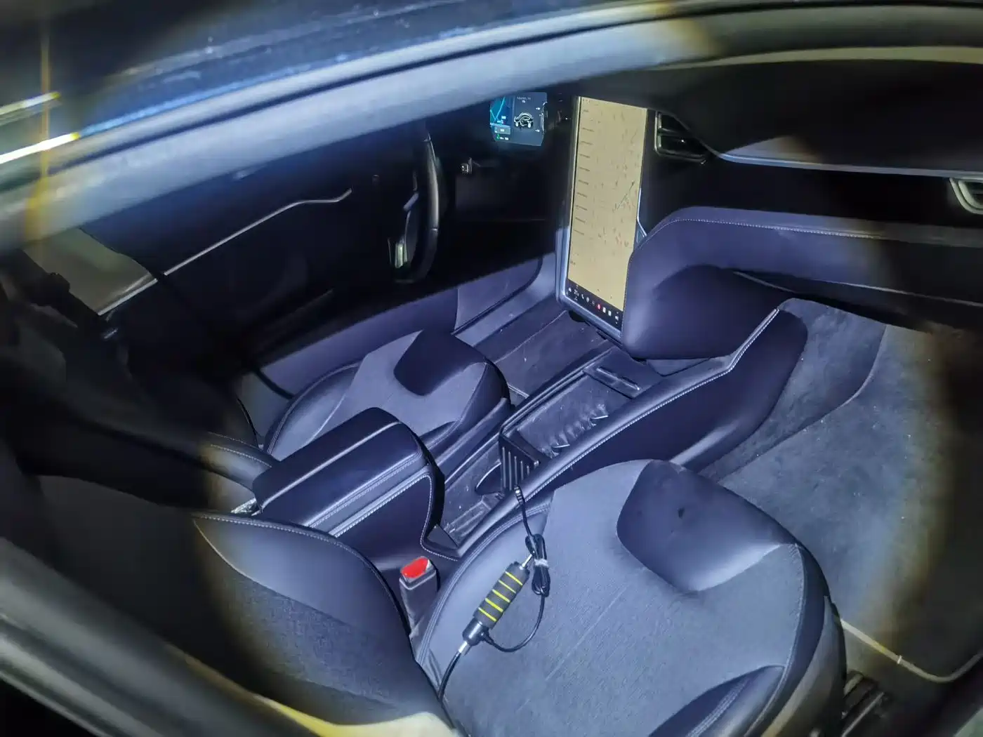 TESLA MODEL S