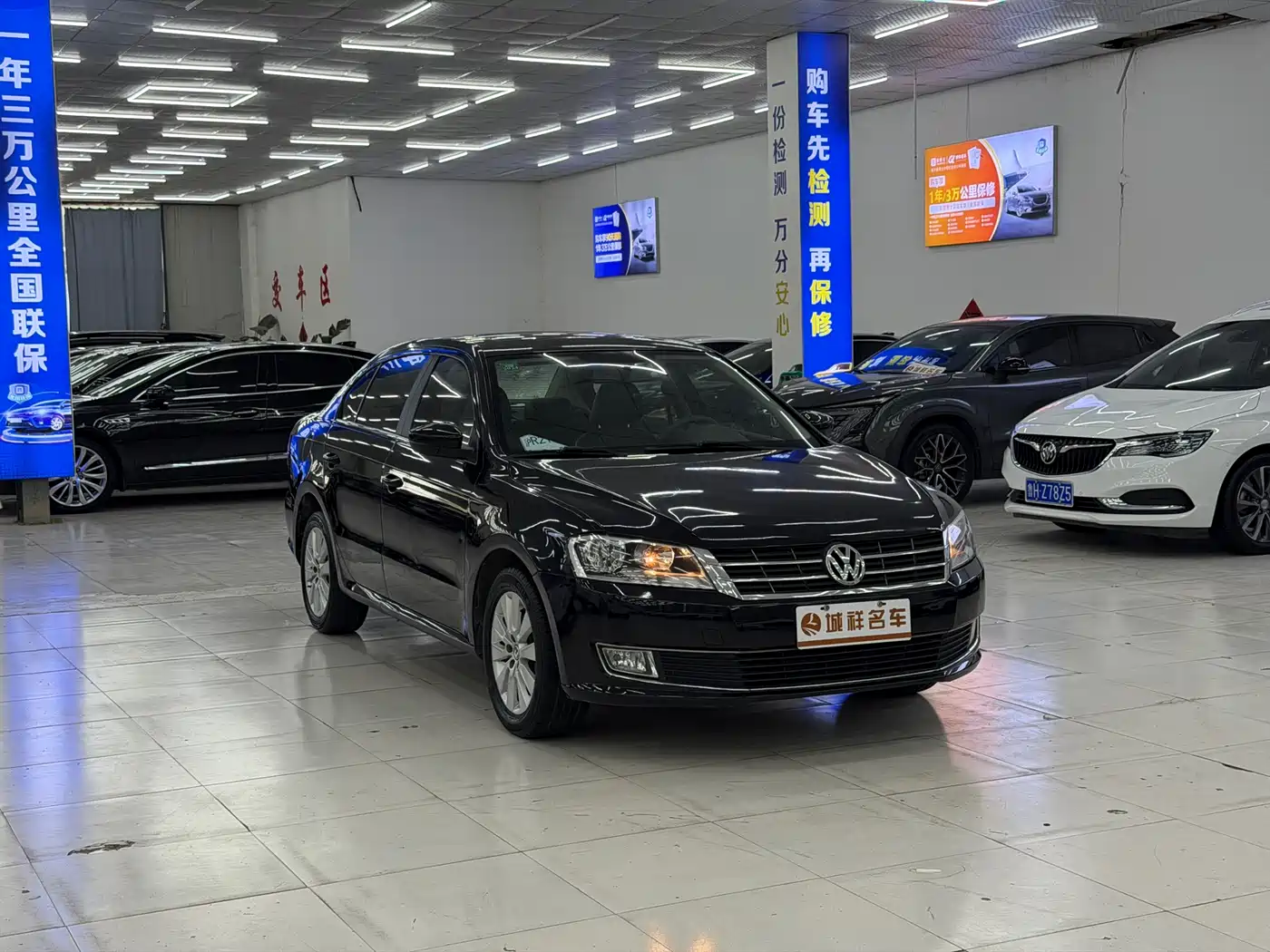 Volkswagen Lavida 2013 Facelift Classic 1.6L Automatic Comfort фото 3