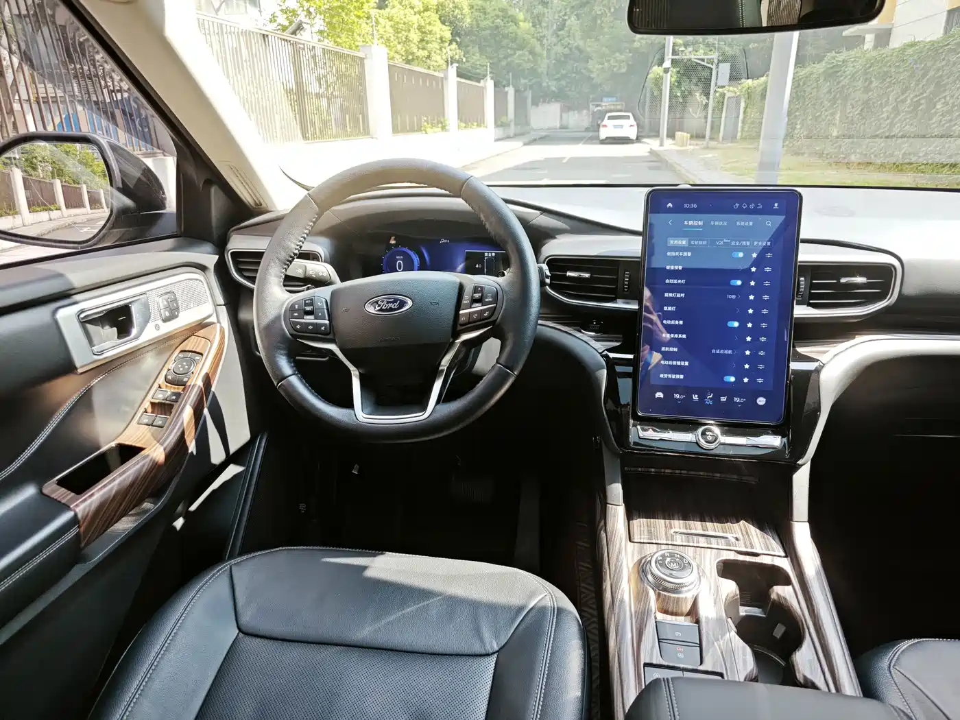 Ford Explorer 2021 2020 EcoBoost 285 AWD Titanium Edition 7-Seater