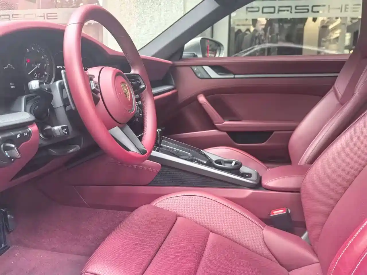 Porsche 911 2023 Carrera 3.0T фото 7