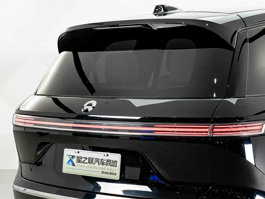 NIO ES8 2026 2025 Model 6-Seat Executive Luxury Edition