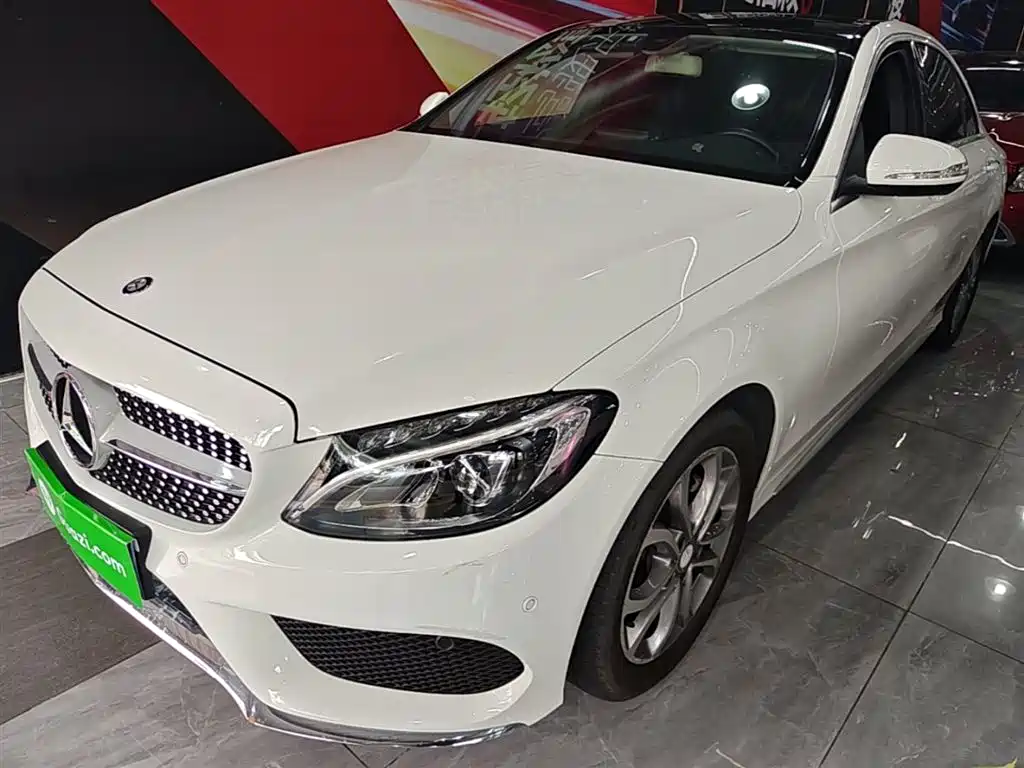 Mercedes-Benz C-Class 2015 C 200 L Sport фото 2