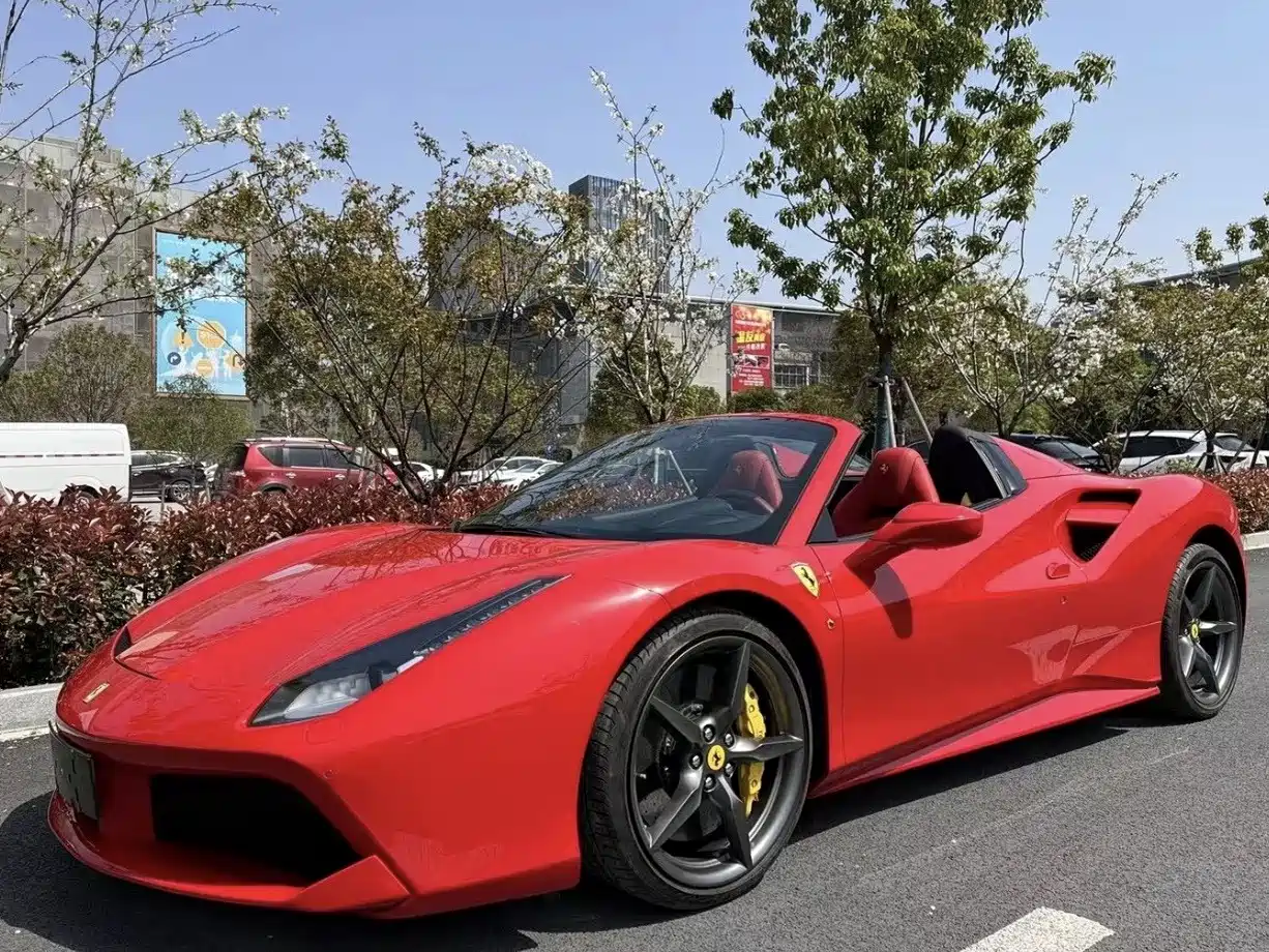 Ferrari 488 2016 2015 488 Spider