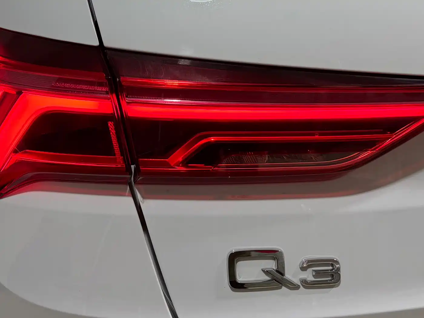 Audi Q3 2022 35 TFSI Fashion Elegance фото 23