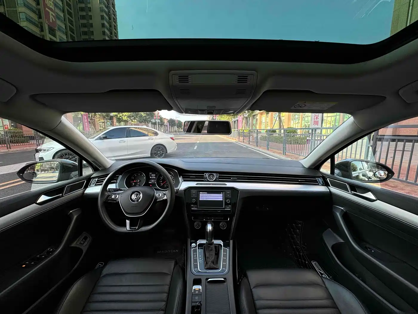 Volkswagen Magotan 2018 330TSI DSG Leading фото 16