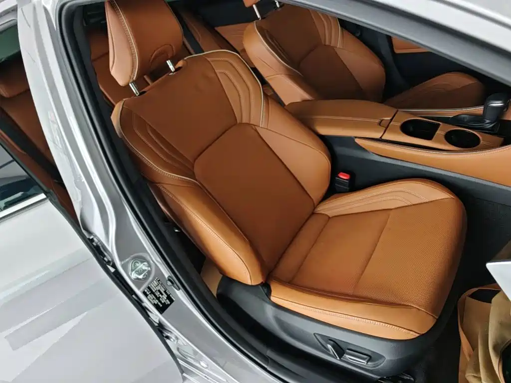 Toyota Avalon 2024 2024 Hybrid 2.0L Luxury Edition