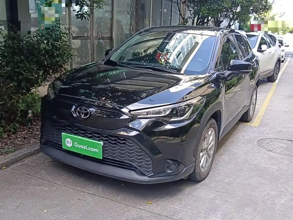  Toyota Frontlander 2023 2.0L CVT Leading Edition