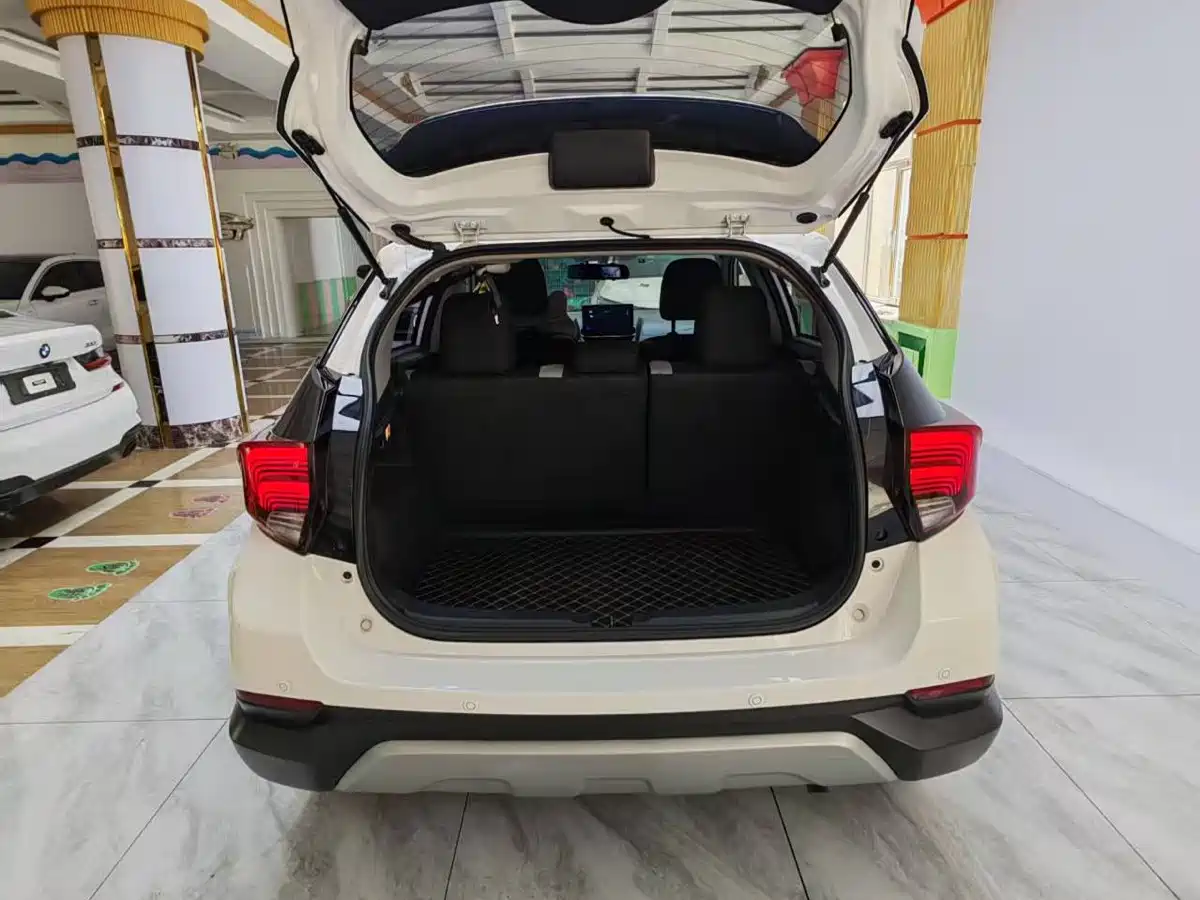 Toyota YARiS L Zhi Xuan 2022 1.5L CVT Leading PLUS Edition фото 21