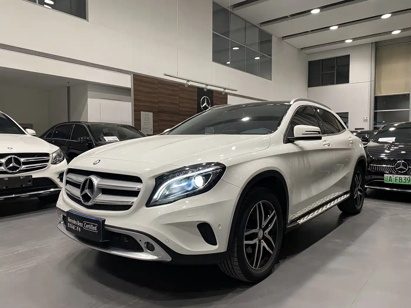 Mercedes-Benz GLA 2016 GLA 220 4MATIC Fashion