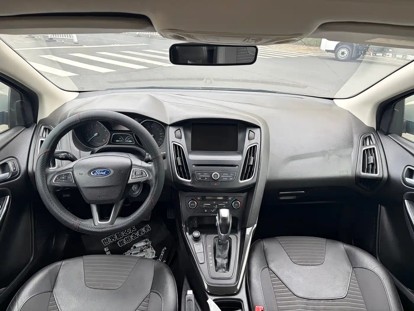Photo 11 - Ford Focus