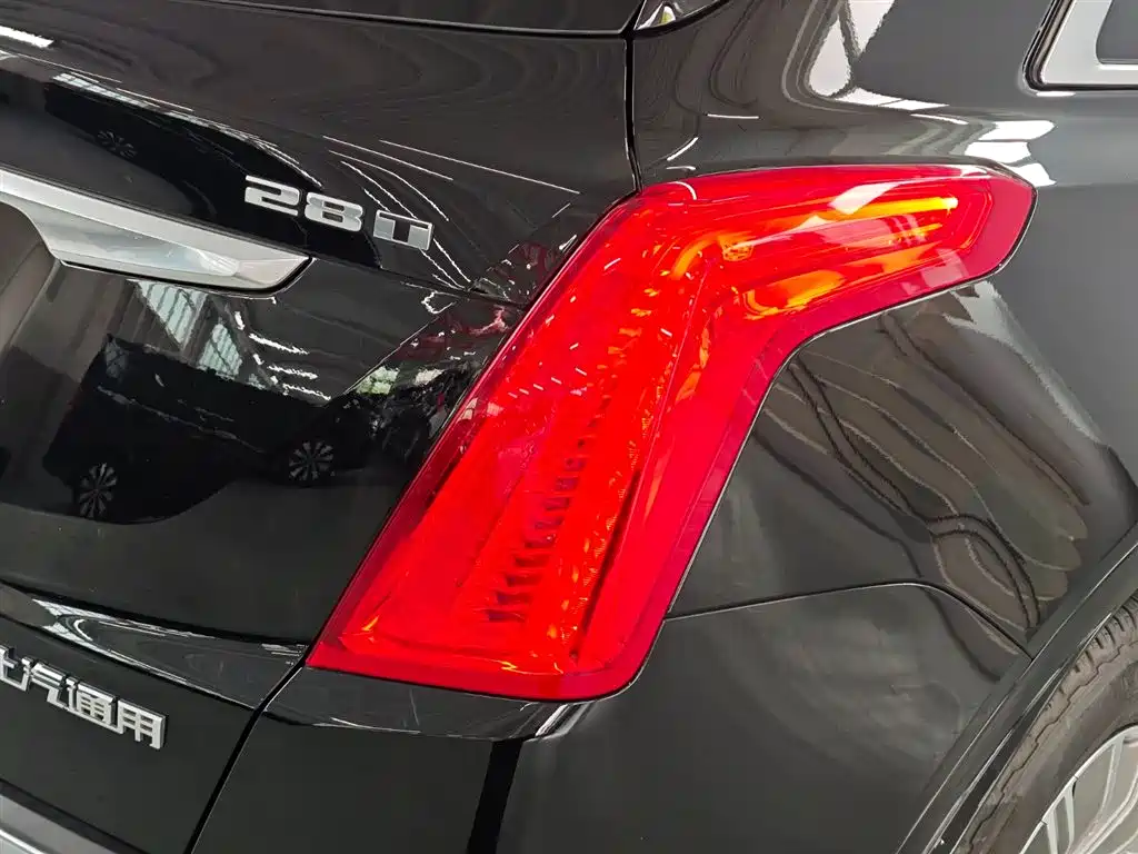 Cadillac XT5 2018 28T 4WD Luxury фото 10