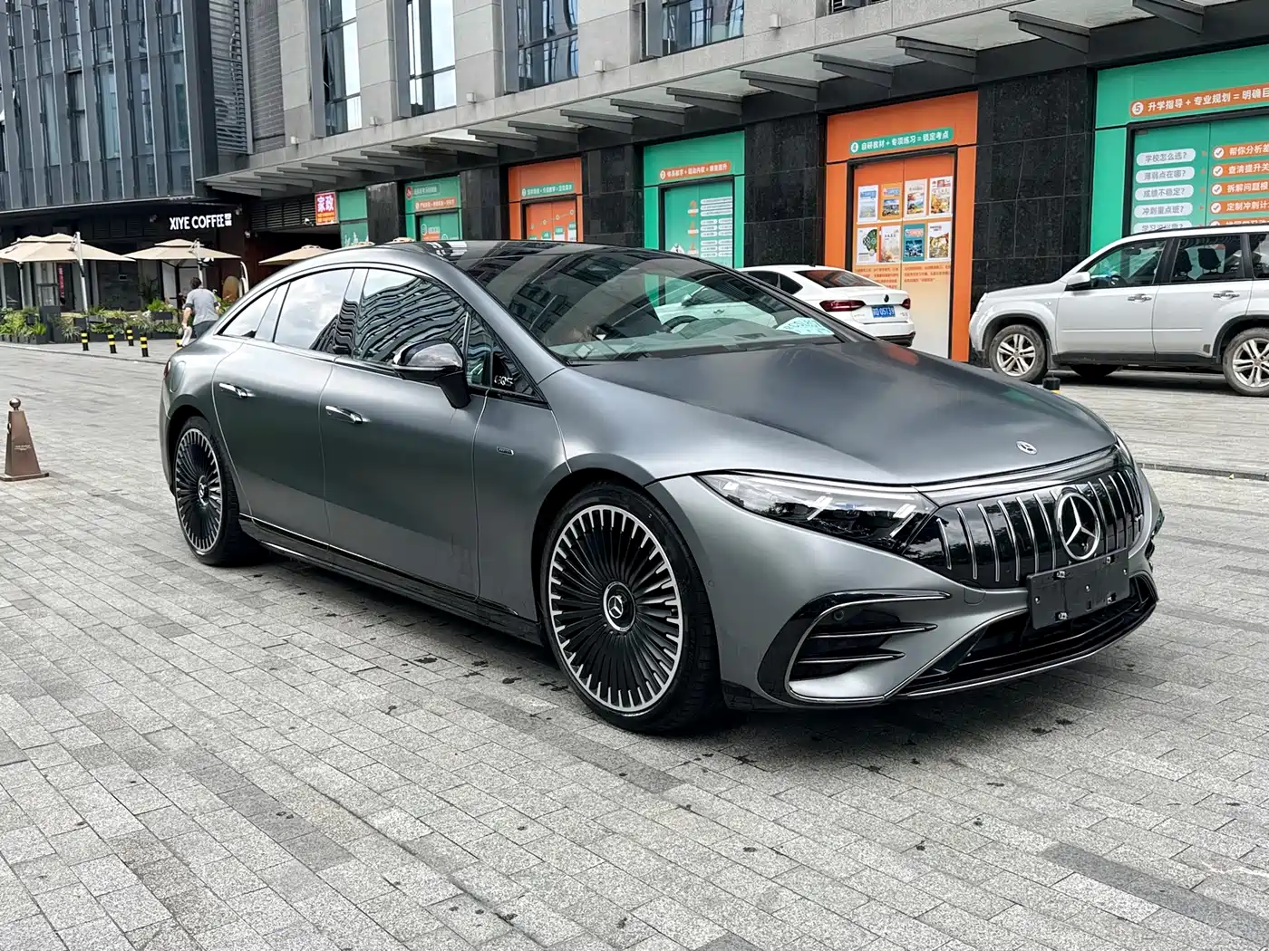 Mercedes-Benz EQS AMG 2023 AMG EQS 53 4MATIC+ фото 3