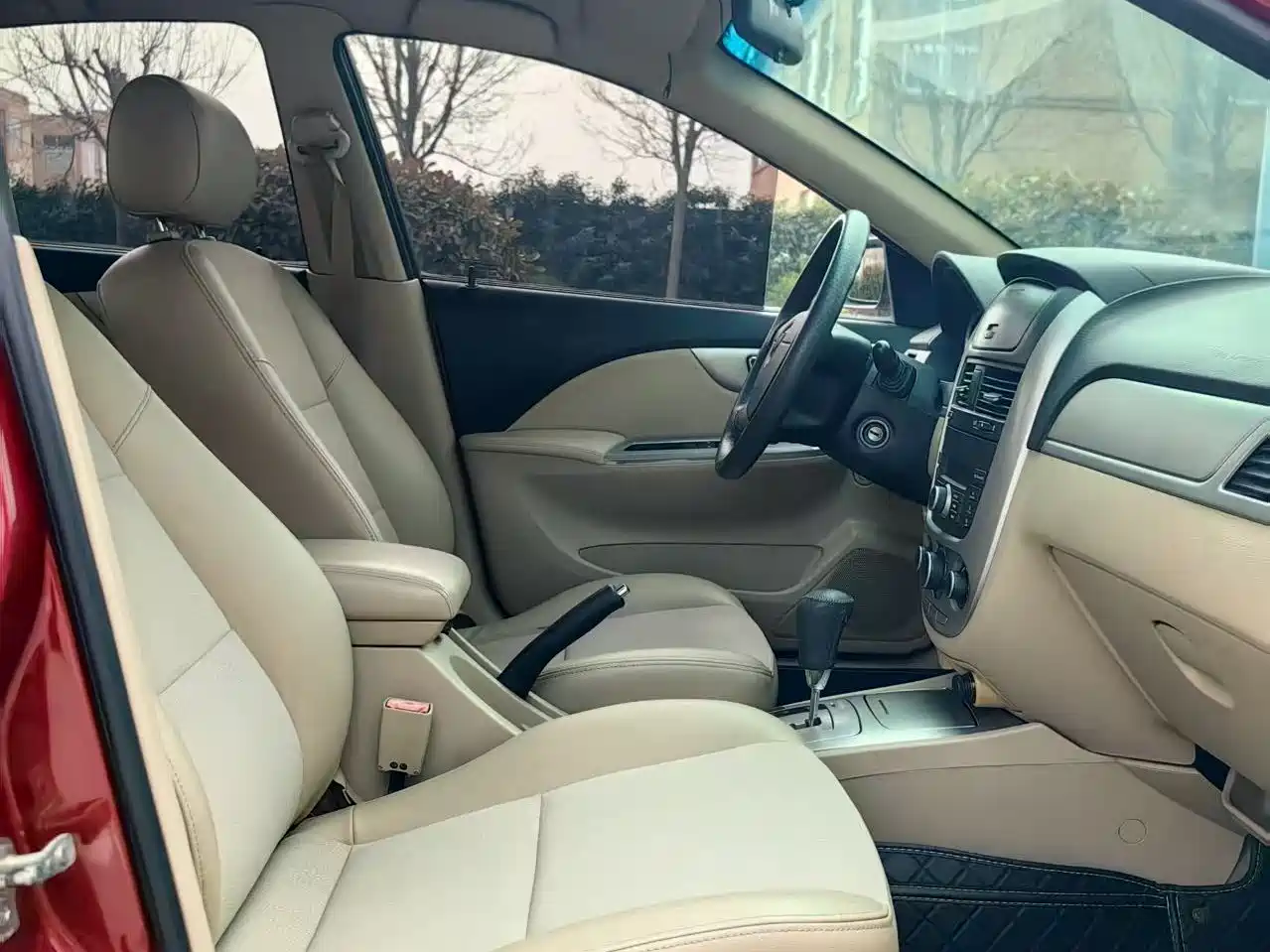 Buick Excelle 2011 1.6LX-AT фото 15