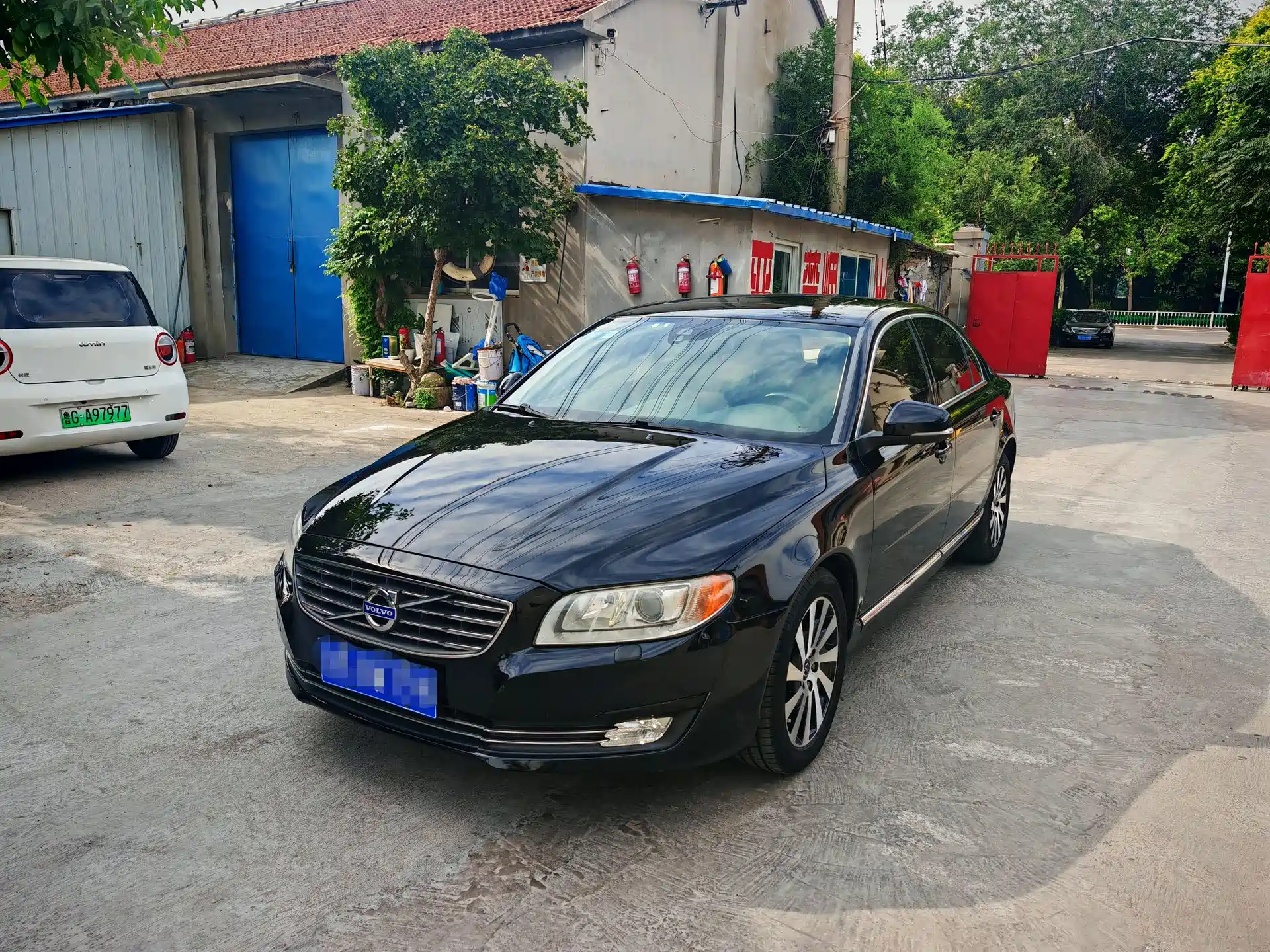 Photo 1 - Volvo S80L