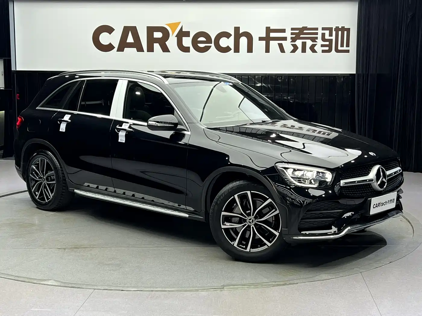 Mercedes-Benz GLC 2020 Facelift GLC 260 L 4MATIC Luxury фото 2