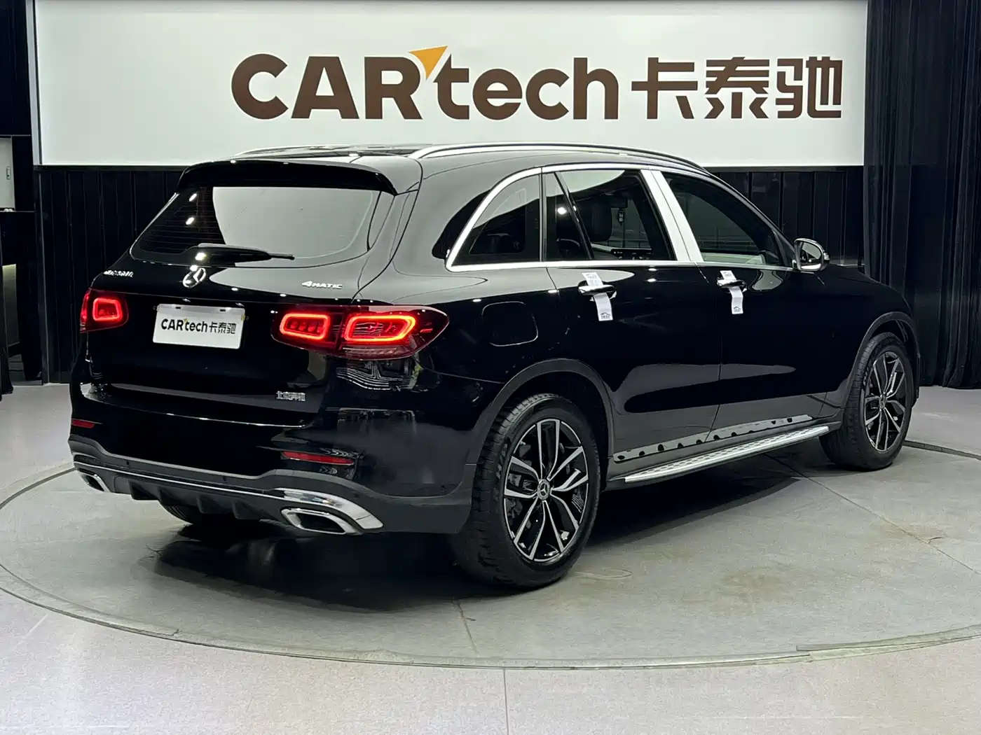 Mercedes-Benz GLC 2020 Facelift GLC 260 L 4MATIC Luxury фото 6