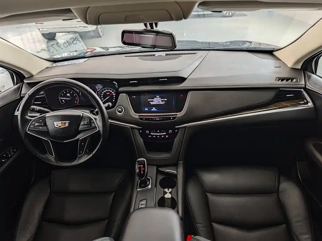 Cadillac XT5 2018 28T 4WD Luxury фото 12