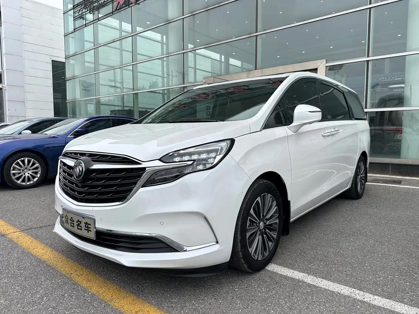 BUICK GL8