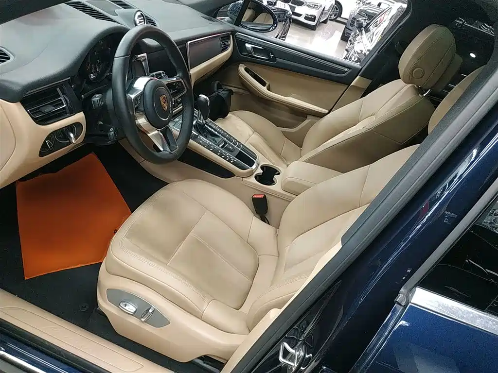 Porsche Macan 2018 Macan 2.0T фото 11