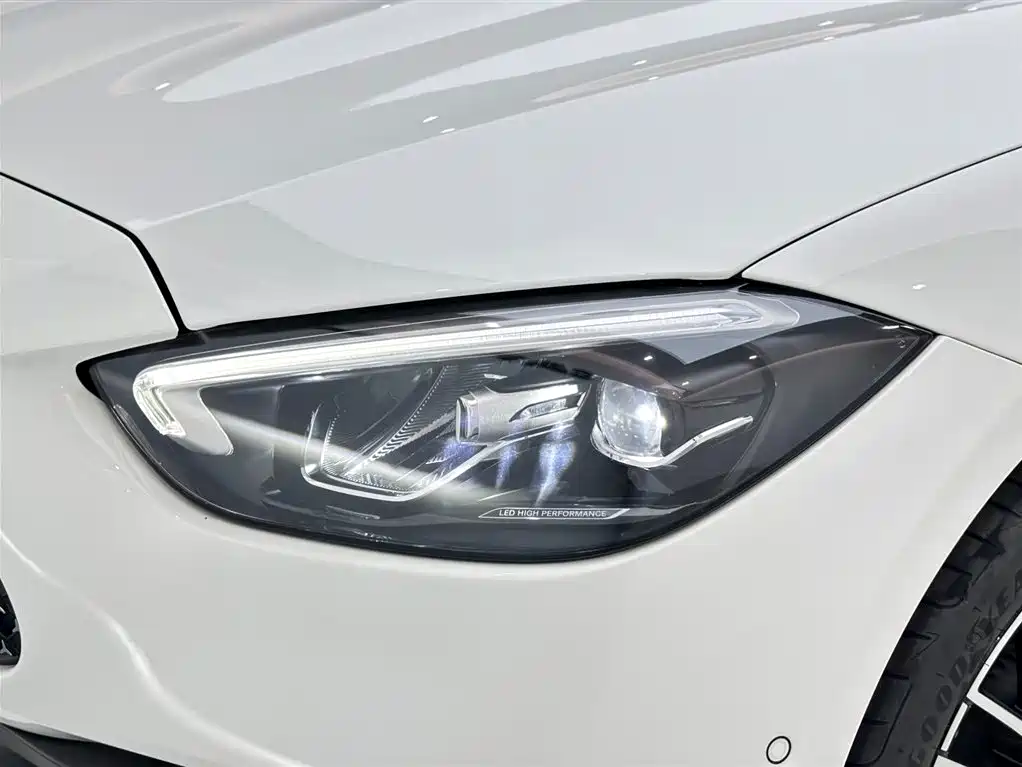 Mercedes-Benz C-Class 2024 Facelift C 260 L Sport фото 19